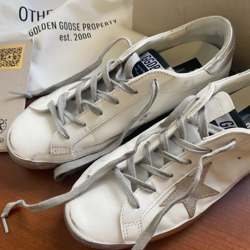 Golden Goose Superstar Sneakers - BRAND NEW - size 8 womens